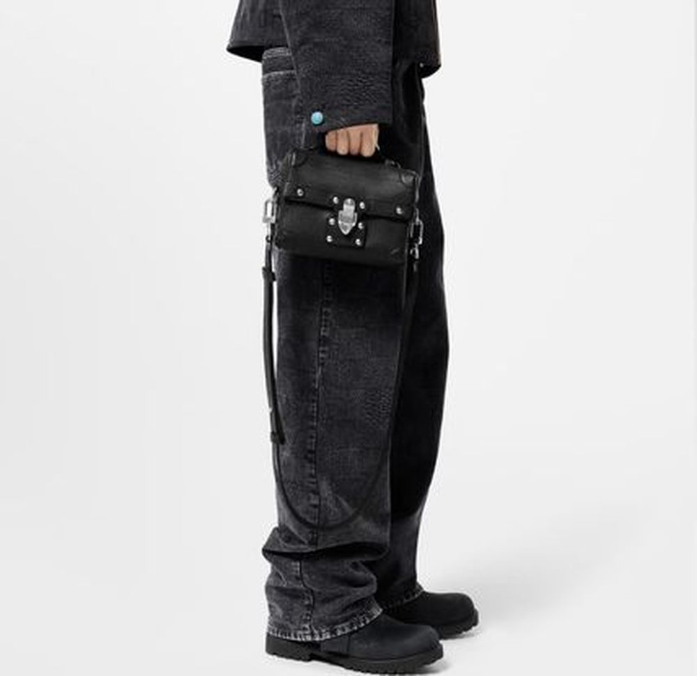 シックでクール♪【LOUISVUITTON】ソウル・トランク バッグ