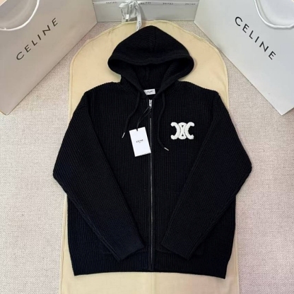 ★大人気！トリオンフが映える★【CELINE】ニットパーカー