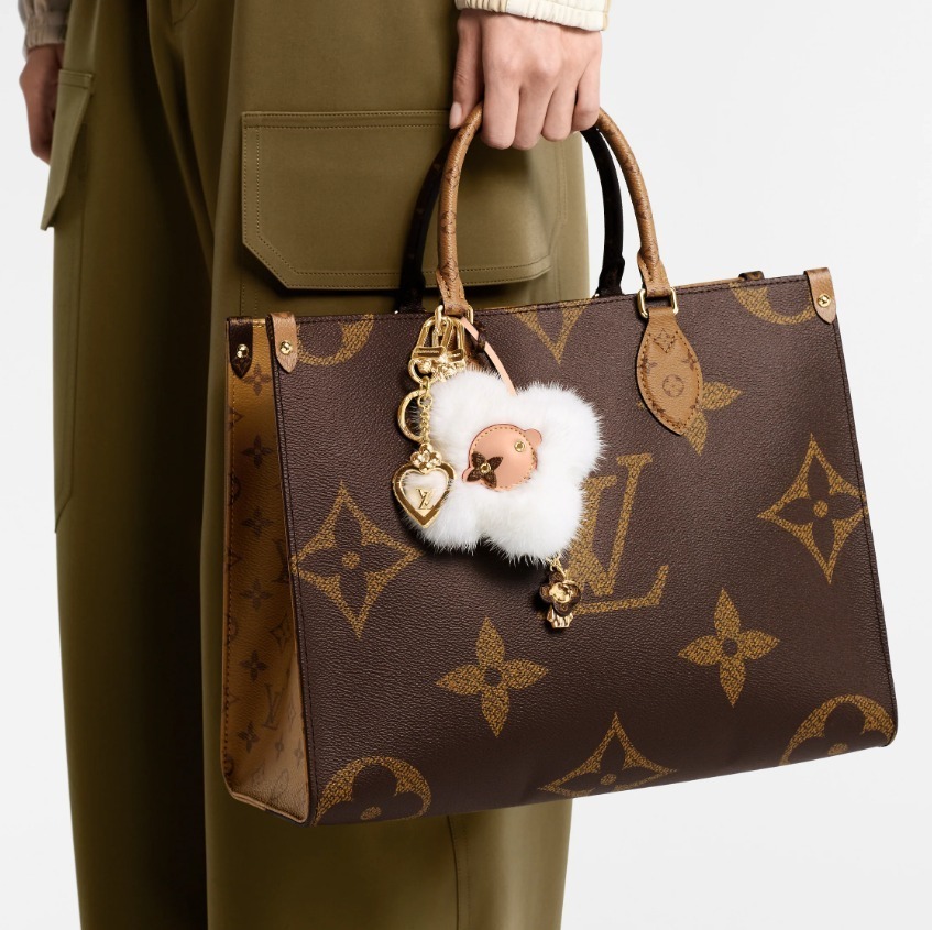【メンズに大人気】Louis Vuitton　オンザゴー MM　トートバッグ