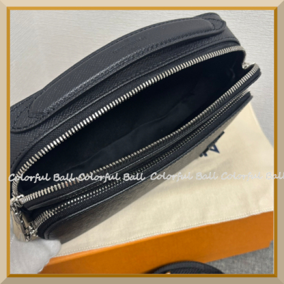 【国内発送】Louis Vuitton　アヴェニュー メッセンジャーバッグ