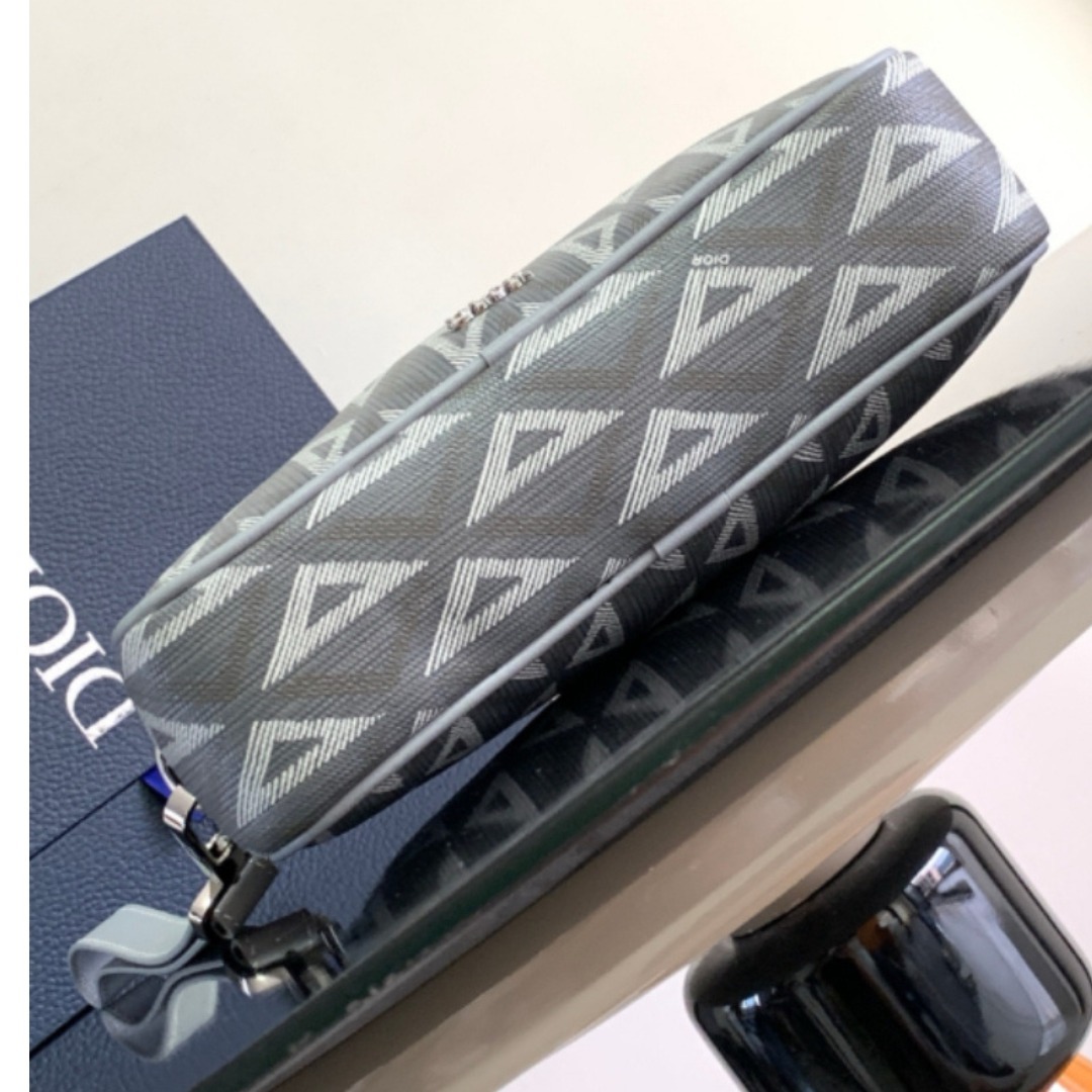 【メンズDior】Toiletry Bag ディオール セカンドバッグ 海外