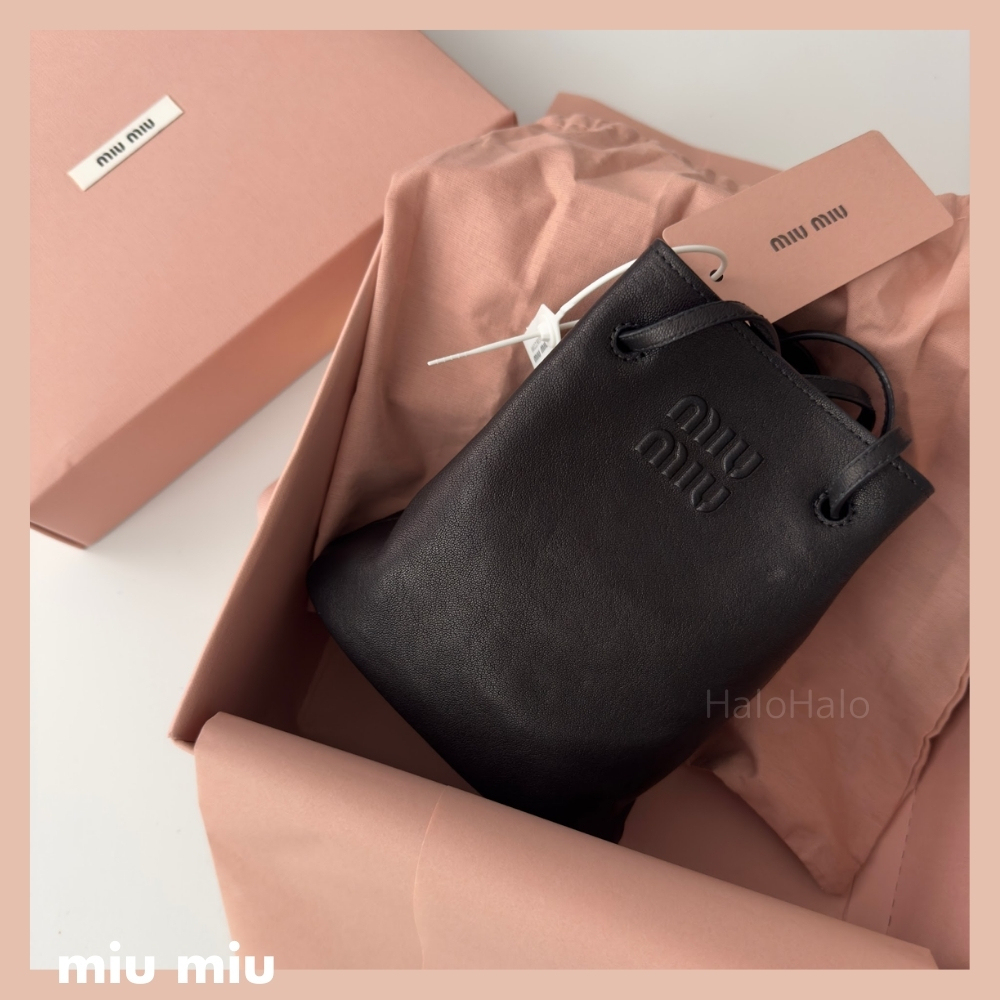 【MiuMiu】ナッパレザーミニバッグ
