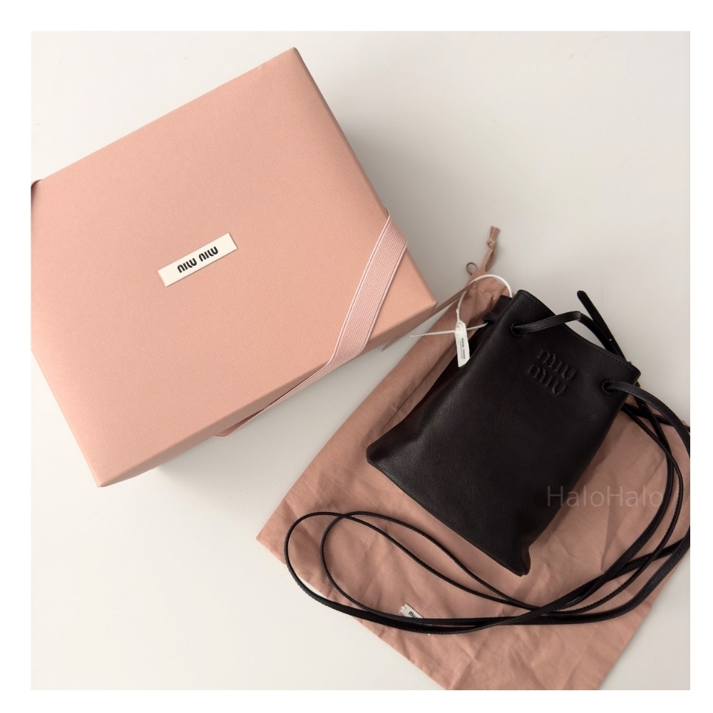 【MiuMiu】ナッパレザーミニバッグ