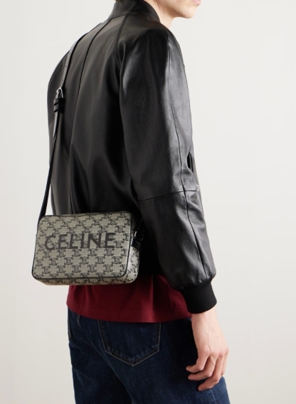 ☆送料関税込☆CELINE ロゴ ミディアム メッセンジャーバッグ