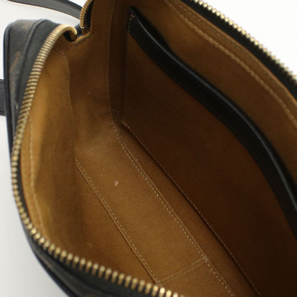 関税込 国内即発【CELINE】ミディアムメッセンジャーバッグ