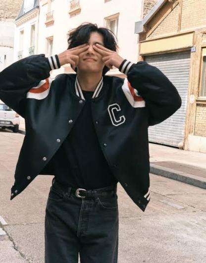 ★BTSのV(テテ)着用★関税・送料込 CELINE ロゴ刺繍 サテン テディジャケット