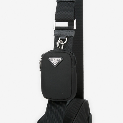 ☆送料関税込☆RADA Re-Nylon ポーチ付き ショルダーバッグ☆