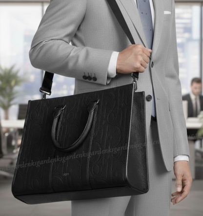 すぐ届く！DIOR East-West トートバッグ ミディアム