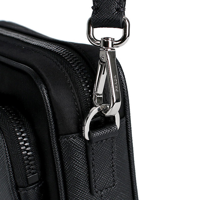 送料関税込☆PRADA Re-Nylon x レザー ショルダーバッグ☆超人気