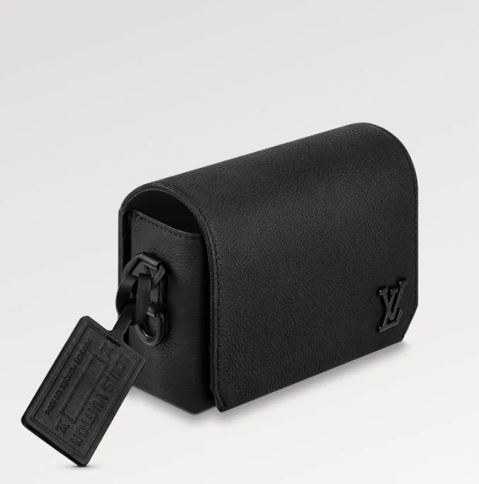 【雑誌 GQ 掲載】LV☆ファストライン・ウエアラブル ウォレット