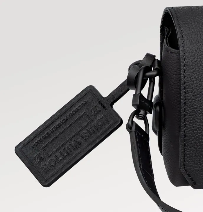 【雑誌 GQ 掲載】LV☆ファストライン・ウエアラブル ウォレット