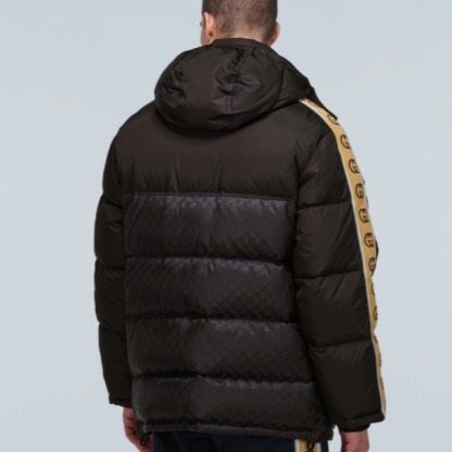 売切必至★Gucci GGジャカード ナイロン ダウンコート★New