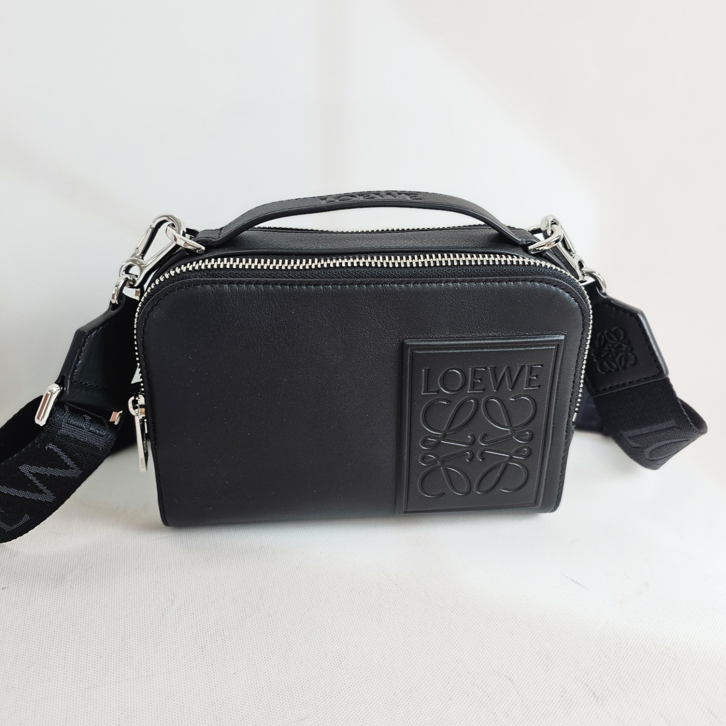 ★人気★【LOEWE】★MINI CAMERA ショルダーバッグ★