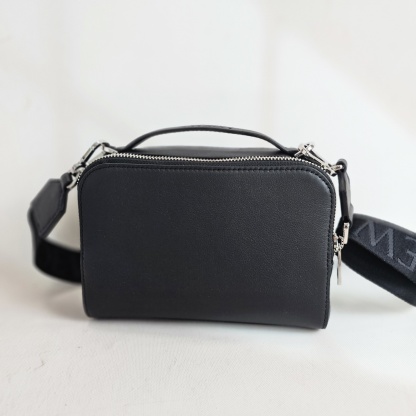 ★人気★【LOEWE】★MINI CAMERA ショルダーバッグ★