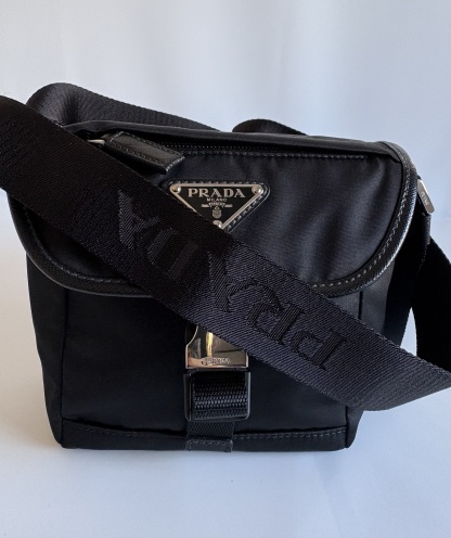 PRADA 2VD070 Re-Nylon xサフィアーノレザー ショルダーバッグ