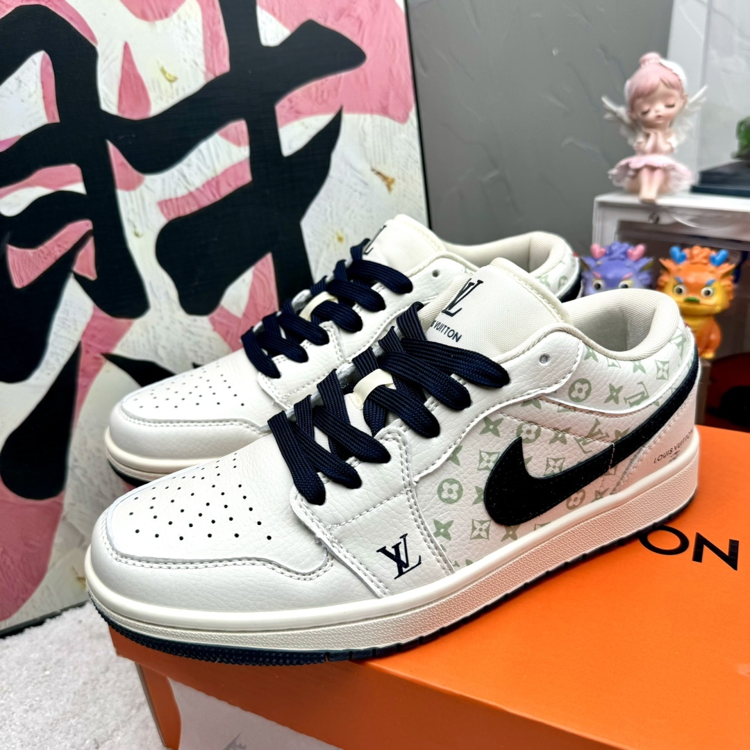Louis Vuitton x Travis Scott x Nike Air Jordan 1 Low OG SP LV Monogram AJ1