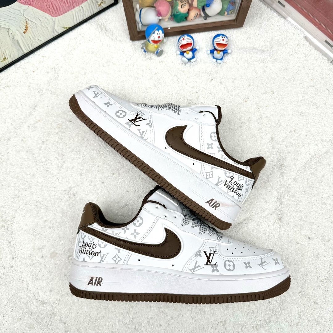 Louis Vuitton x Travis Scott x Nike Air Jordan 1 Low OG SP LV Monogram AJ1