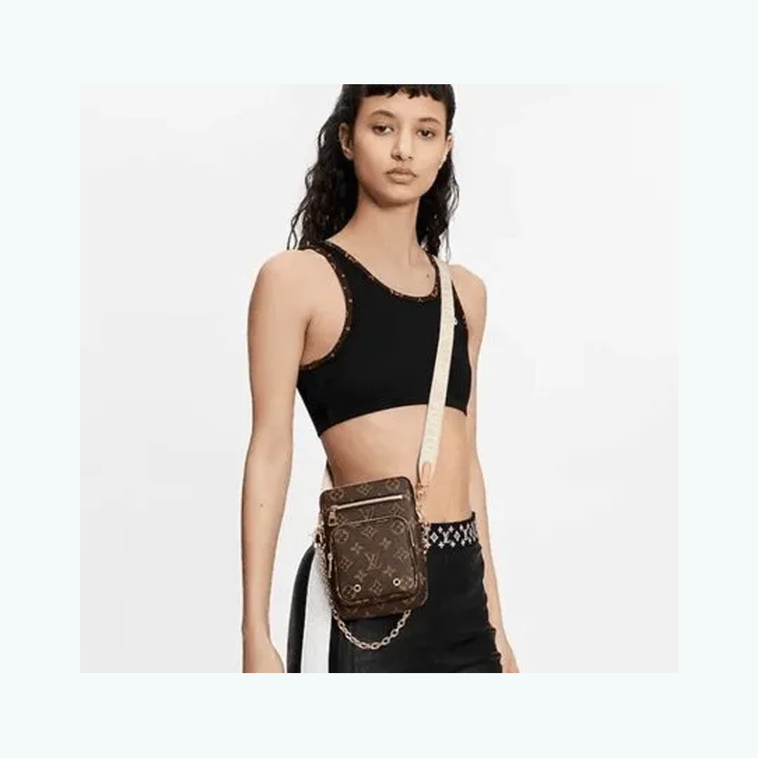 【海外限定モデル♪】LouisVuittonユーティリティ・クロスボディ