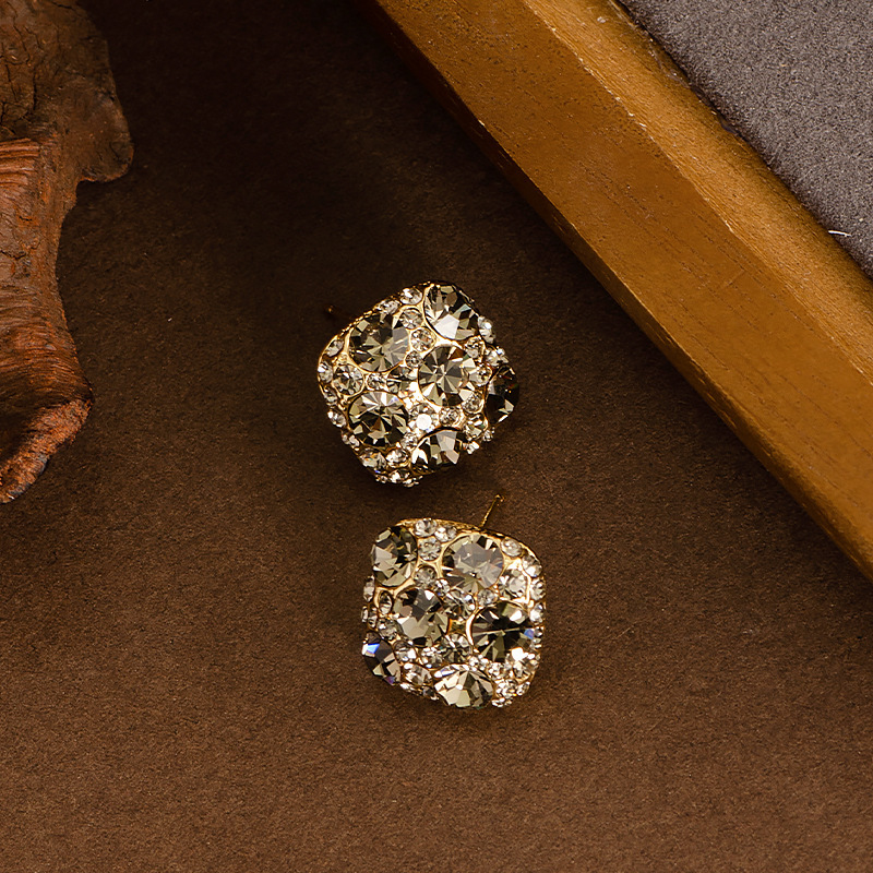 輕奢簡約方形茶色鑲滿鑽超閃鋯石銀針耳釘小衆設計高級感精緻耳飾