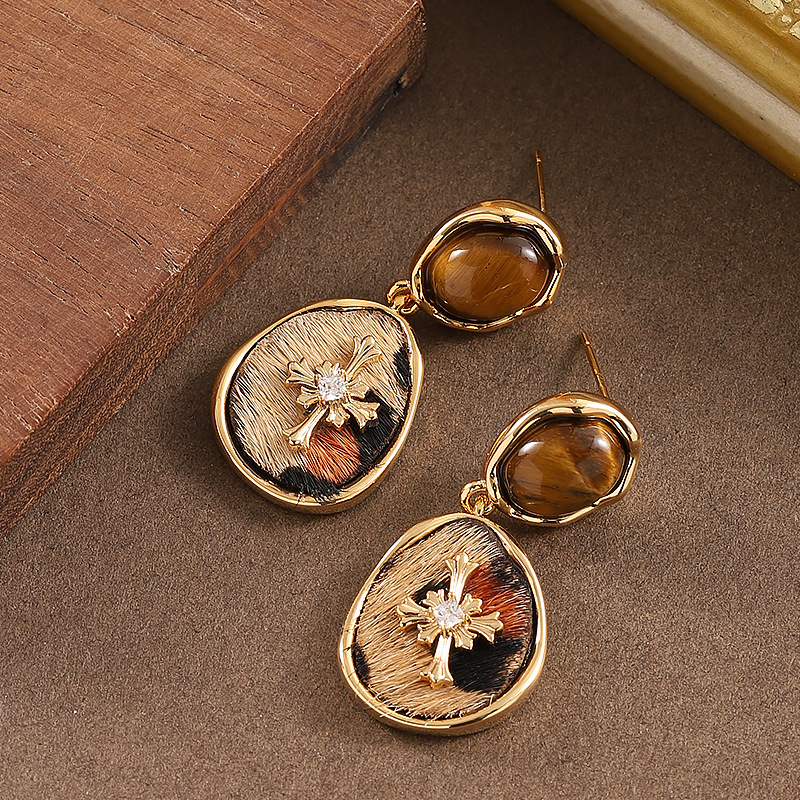 虎眼石马毛豹纹耳环高级感新潮简约气质银针耳饰