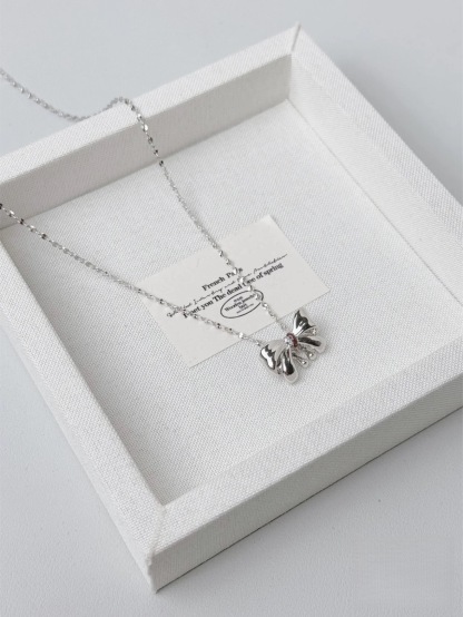 流蘇蝴蝶項鍊｜蜻蜒鎖骨鏈｜百搭高級毛衣鏈