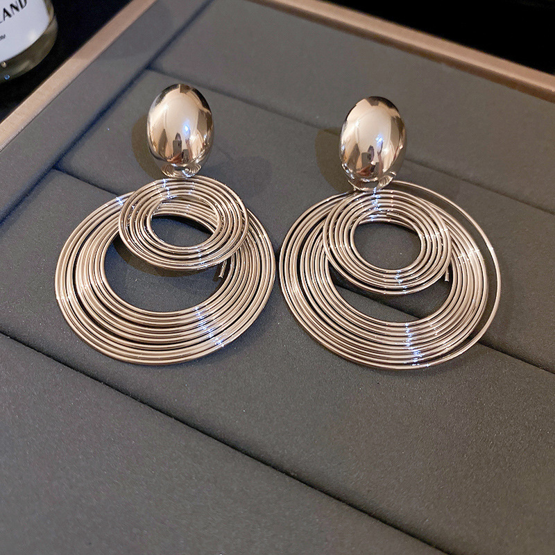 歐美時尚誇張金屬多层圆圈銀針耳環性高级氣質女生耳飾
