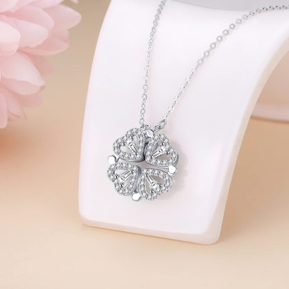 情人节礼物首选｜双心四叶草项链 一款两种戴法