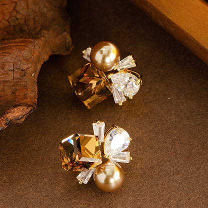 鎏金方糖鋯石珍珠耳釘