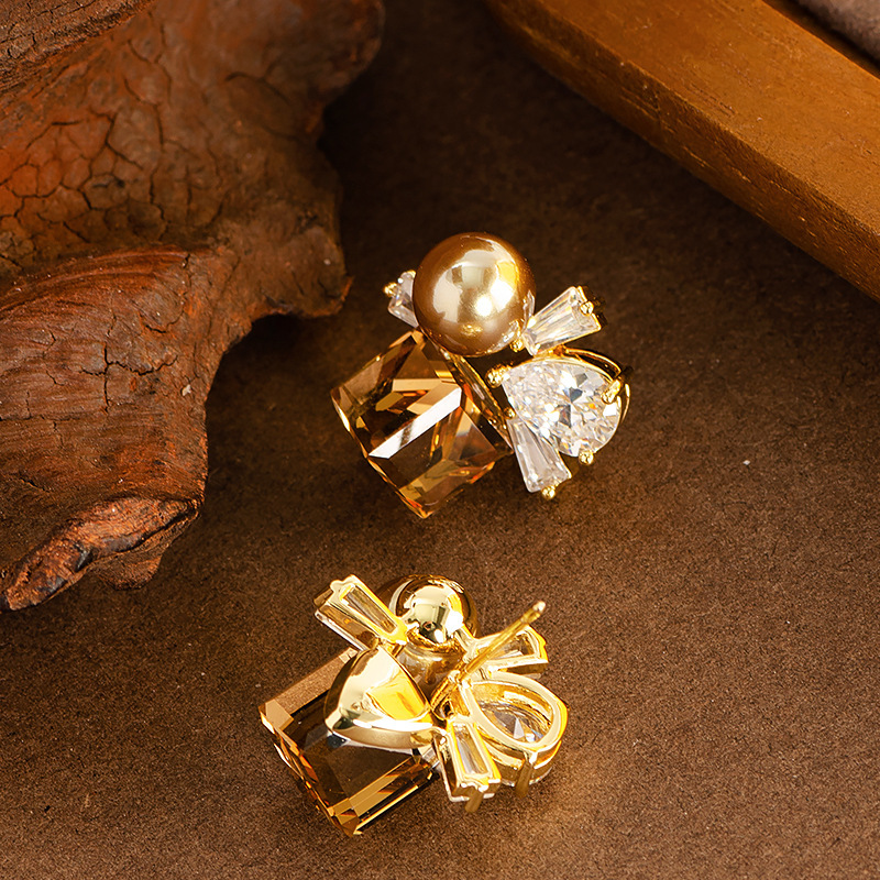 鎏金方糖鋯石珍珠耳釘