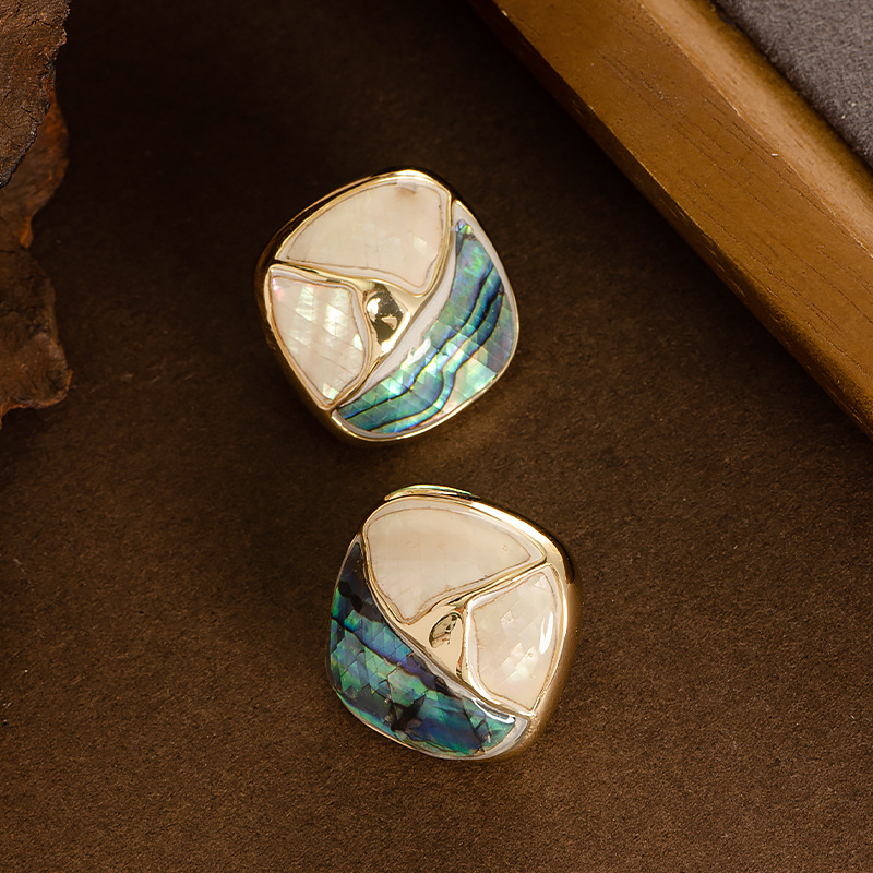 美拉德撞色幾何鮑魚貝滴釉耳釘耳環女高級感銀針耳飾