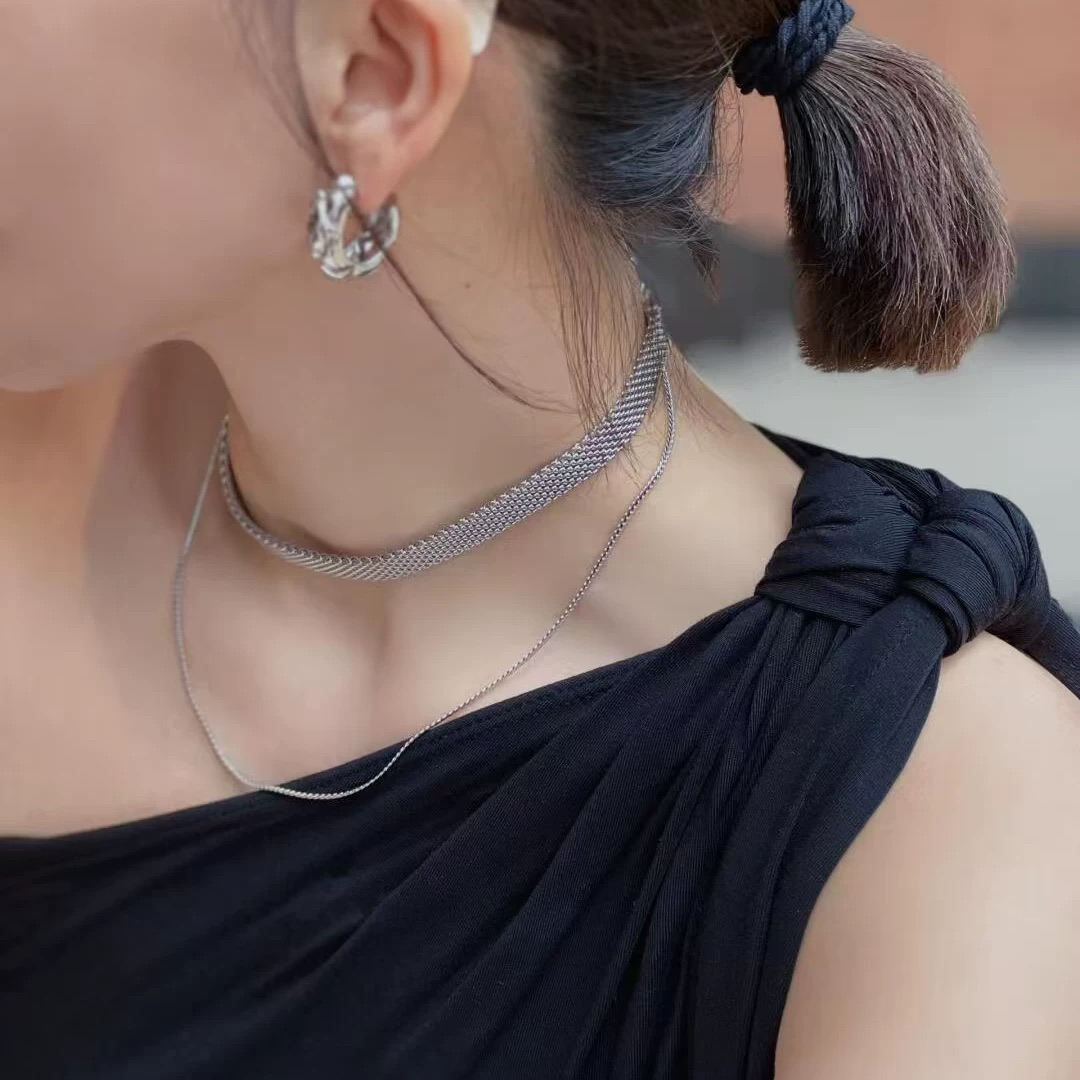 織間｜复古金色缎带雙層項鍊｜choker钛钢