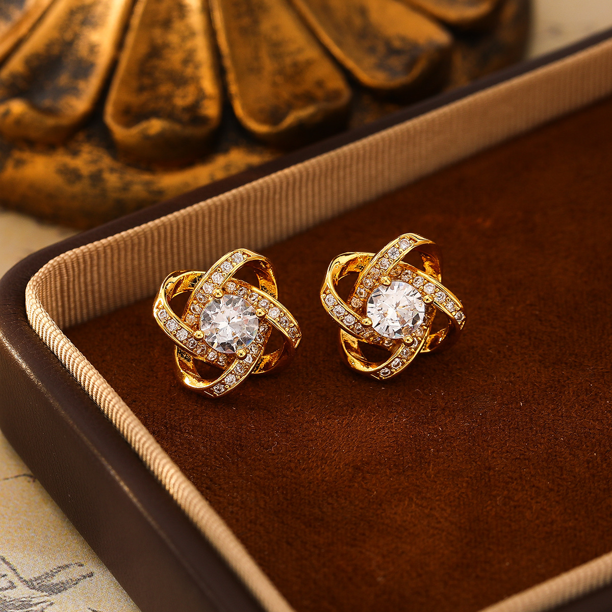 小香風四葉草優雅耳钉