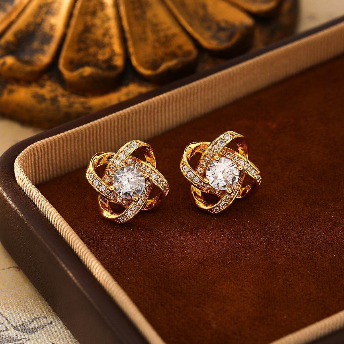 小香風四葉草優雅耳钉