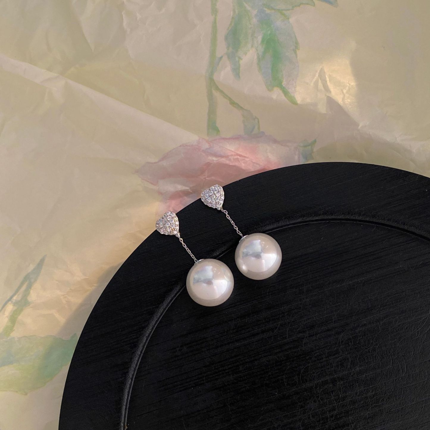 超閃珍珠愛心耳墜｜清新簡約通勤耳飾｜甜美氣質