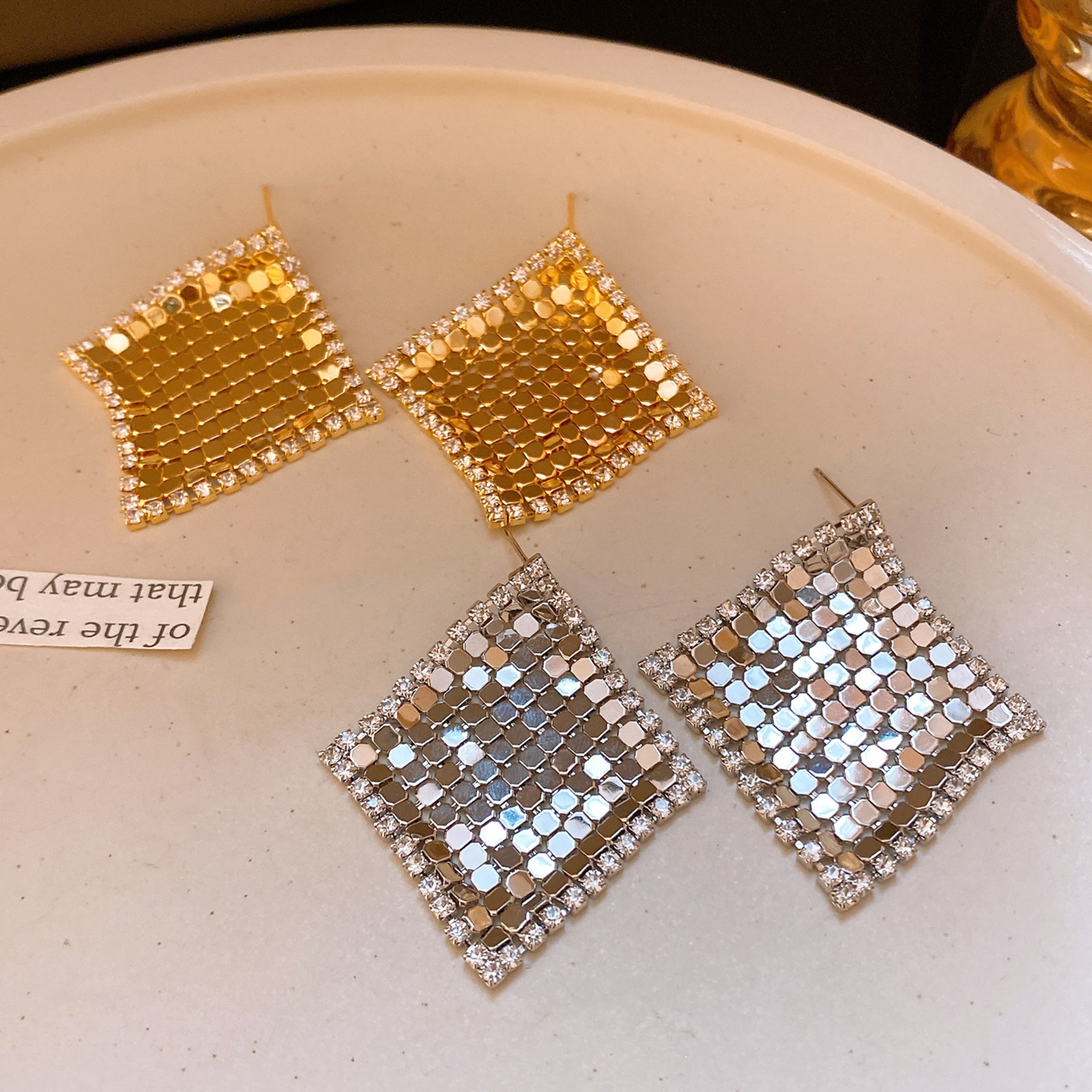 魔毯｜鋯鑽菱形耳墜｜S925銀針，3.9克重