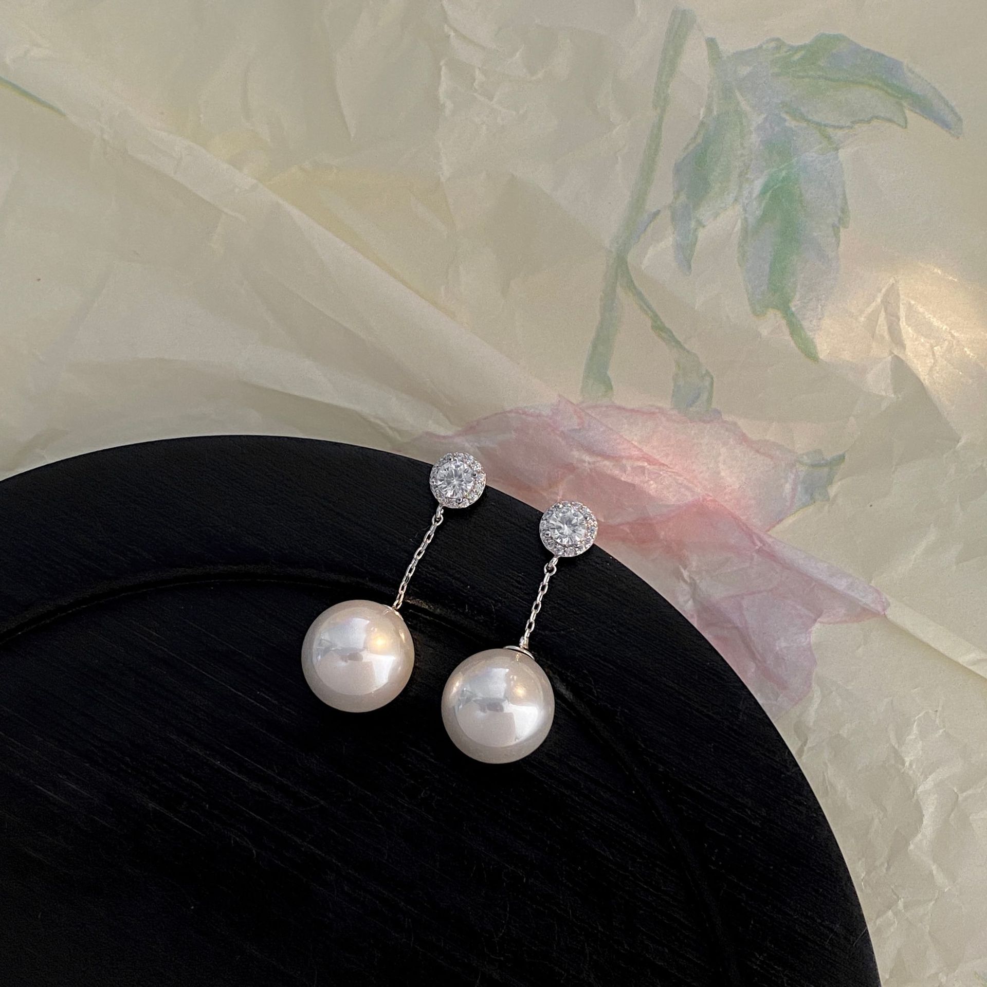 超閃珍珠愛心耳墜｜清新簡約通勤耳飾｜甜美氣質