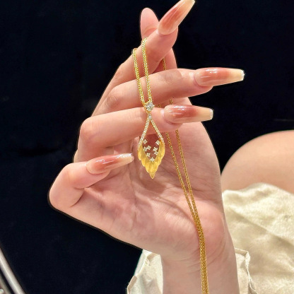 羽翼沙漏｜鋯石拉絲工藝項鍊｜質感好物推薦