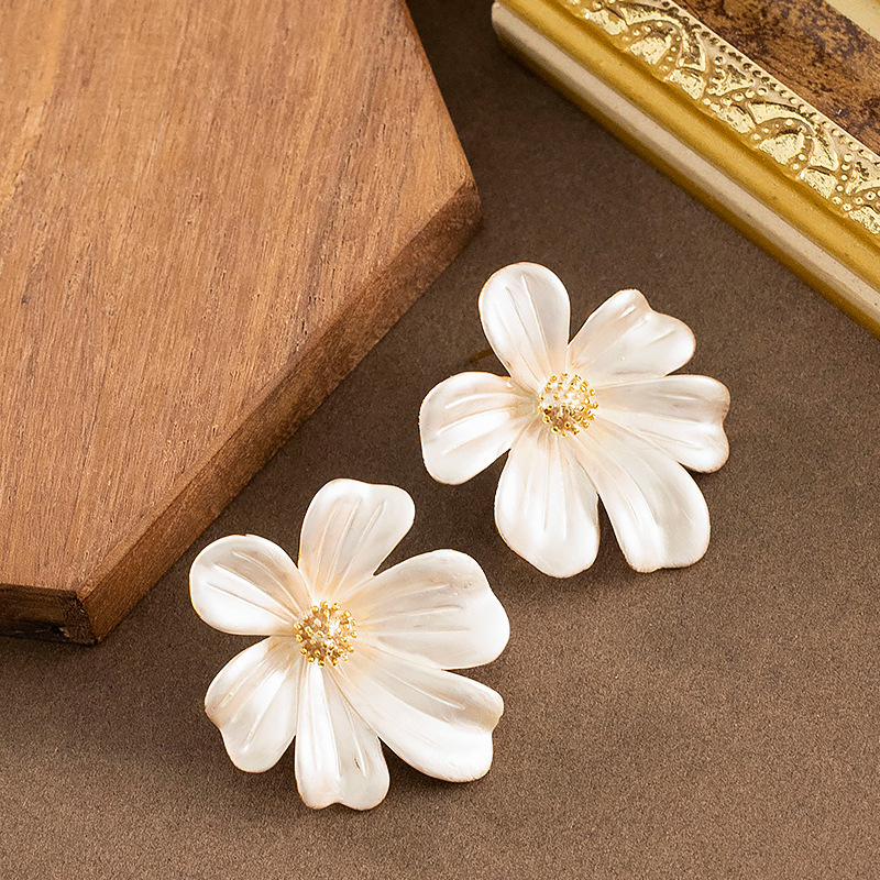 超仙甜美精緻仙女風烤漆立體花朵耳釘耳環溫柔氣質高級感銀針耳飾