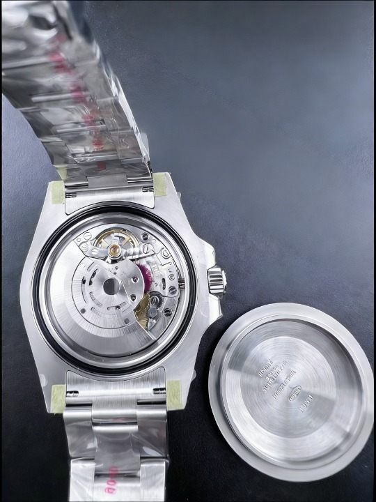 CLEANクリーン工場 ROLEXロレックスGMTマス ター ll 116710LN 40mm黒ベゼル プラック文字 盤グリーン針 1:1精度