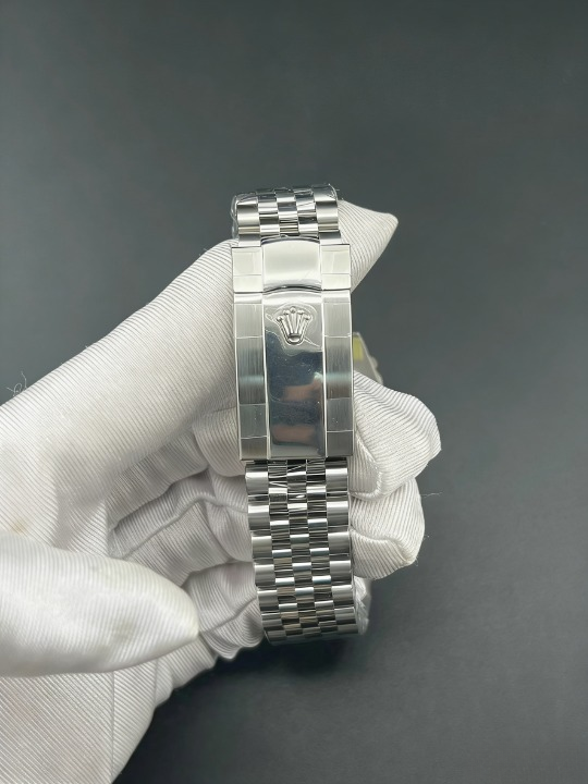 CLEANクリーン工場 ROLEXロレックスデイト ャスト126234 36mm ブルー文字盤 プラチナフル ーテッドベゼル ジュビリープレスレット 1:1精度