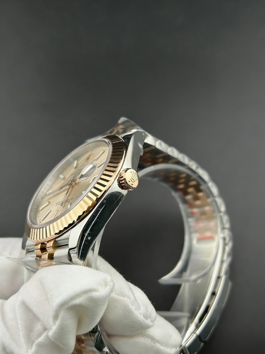 CLEANクリーン工場 ROLEXロレックスデイトジ ャスト  コンビローズゴールド126331 ローズゴー ルド文字盤 41mm フルーテッドベゼル ジュビ リープレスレット 1:1精度