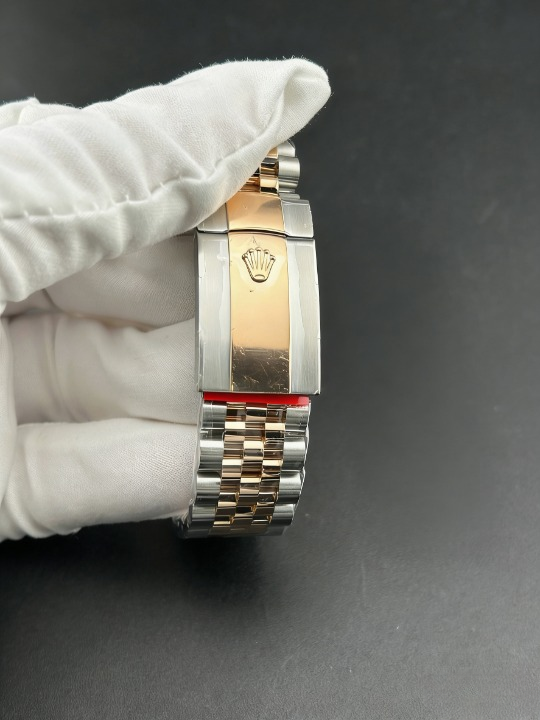 CLEANクリーン工場 ROLEXロレックスデイトジ ャスト  コンビローズゴールド126331 ローズゴー ルド文字盤 41mm フルーテッドベゼル ジュビ リープレスレット 1:1精度