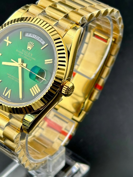 CLEANクリーン工場 ROLEXロレックスデイデイ ト イエローゴールド228238 40mm  グリーンオ ンブレ文字盤 フルーテッドベゼル プレジデントプ レスレット  1:1精度