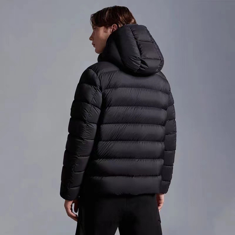 【公式認定ストア】MONCLER  Ume モンクレール 定番ダウンコート 限定発売中！多くの著名人やセレブに愛用されています! 爆買い！即完売必至