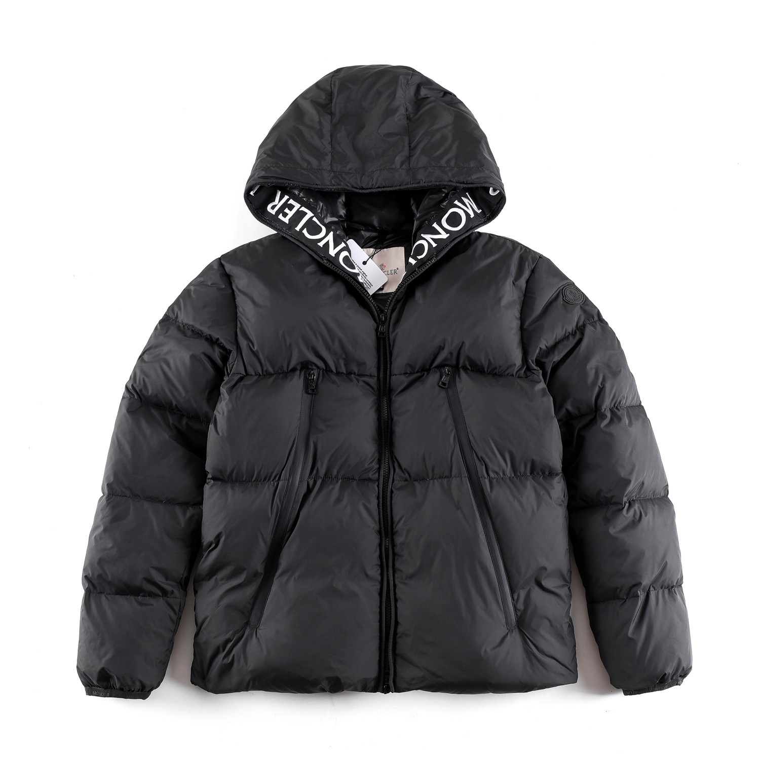 【公式認定ストア】MONCLER   Montcla（ユニセックス）多くの著名人やセレブに愛用されています! 即完売必至