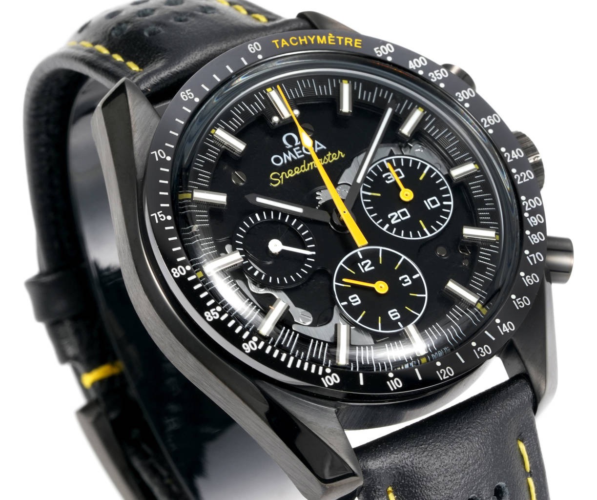 OMEGA（オメガ）スピードマスター ダークサイド・オブ・ザ・ムーン “アポロ8号” 機械式腕時計 44MM