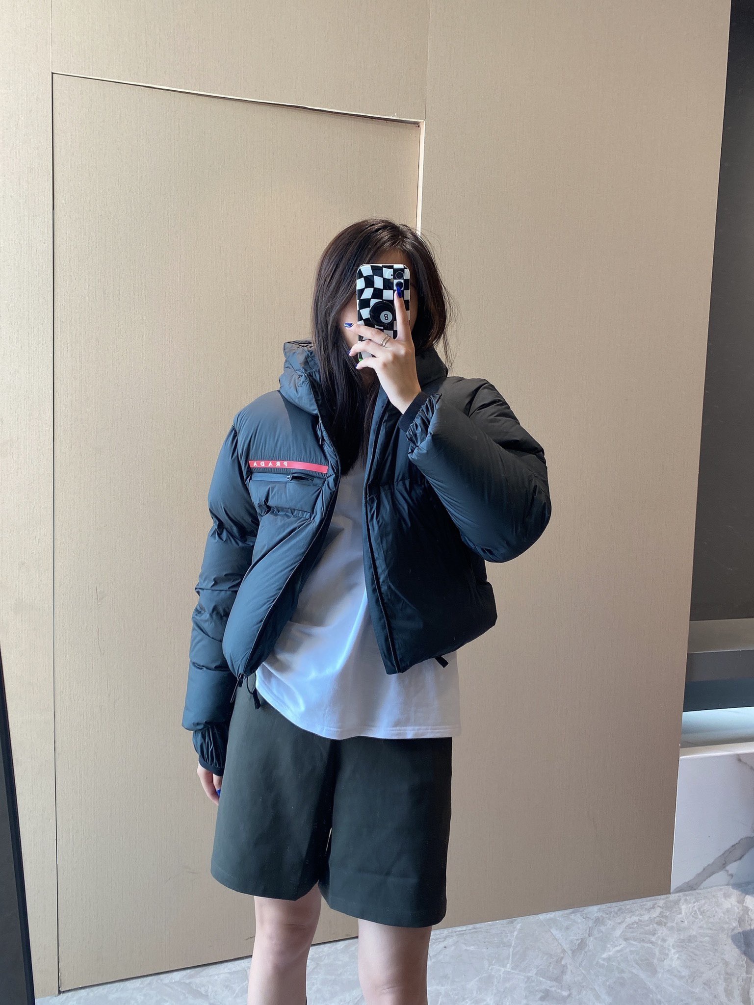 PRADAプラダ 冬のダウンジャケット 旬の新作 90%ホワイトダックダウンユニセックスMONCLER