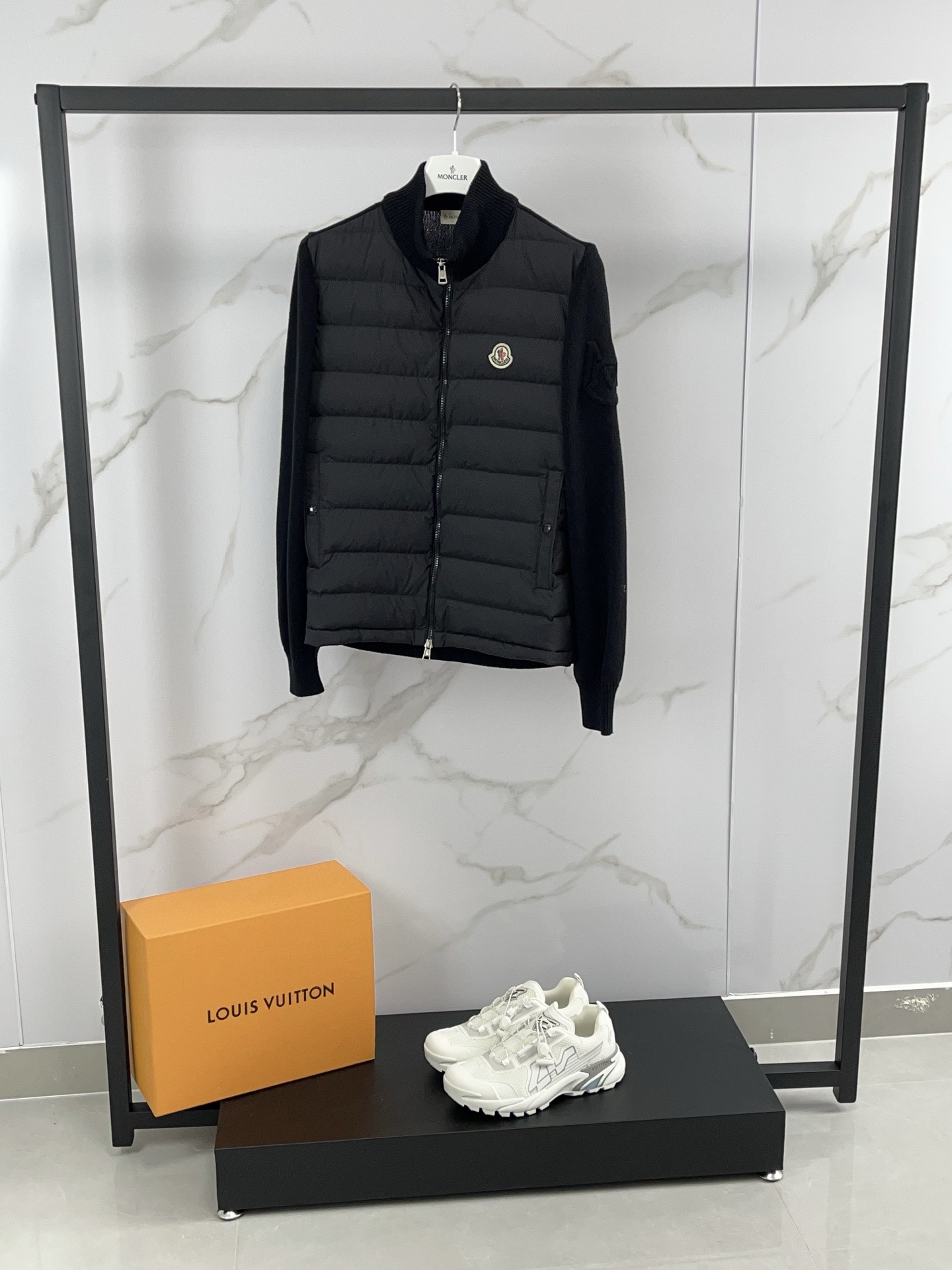 Moncler（モンクレール） 2025年最新作 ファッションデザイナーズモデル ダウン×ニットジャケット