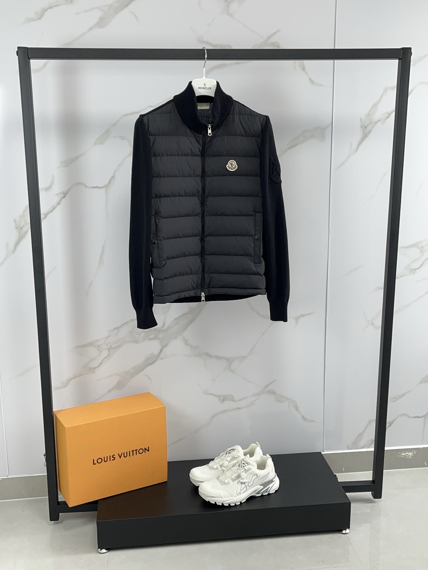Moncler（モンクレール） 2025年最新作 ファッションデザイナーズモデル ダウン×ニットジャケット