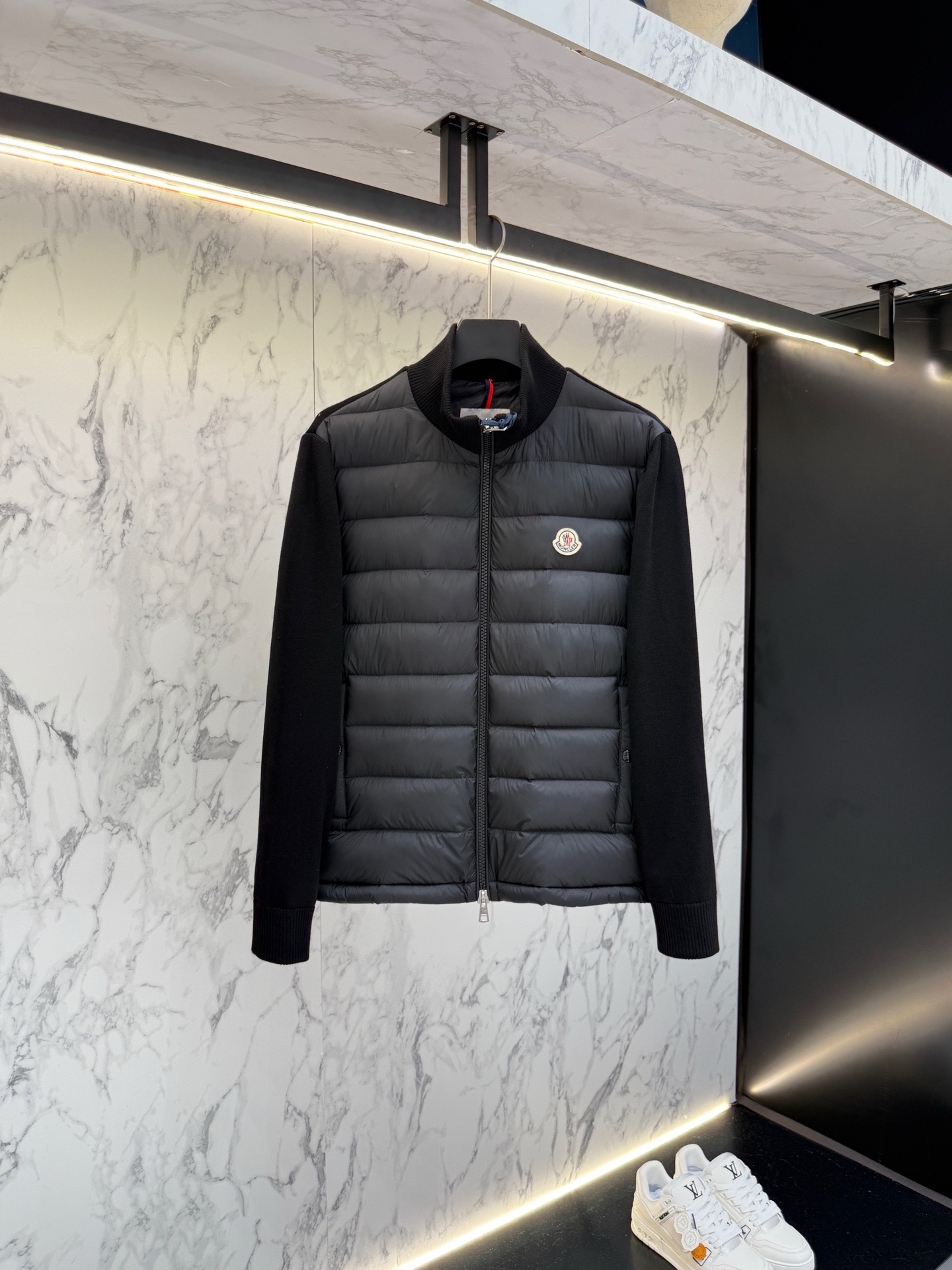 Moncler（モンクレール） 2025年最新作 ファッションデザイナーズモデル ダウン×ニットジャケット